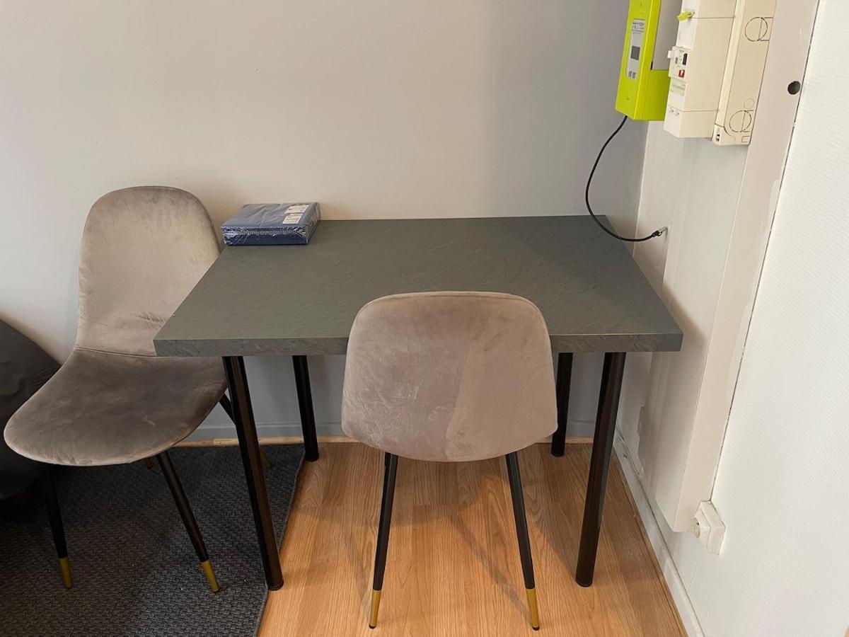 Studio Hotel Villeurbanne Centre Luaran gambar